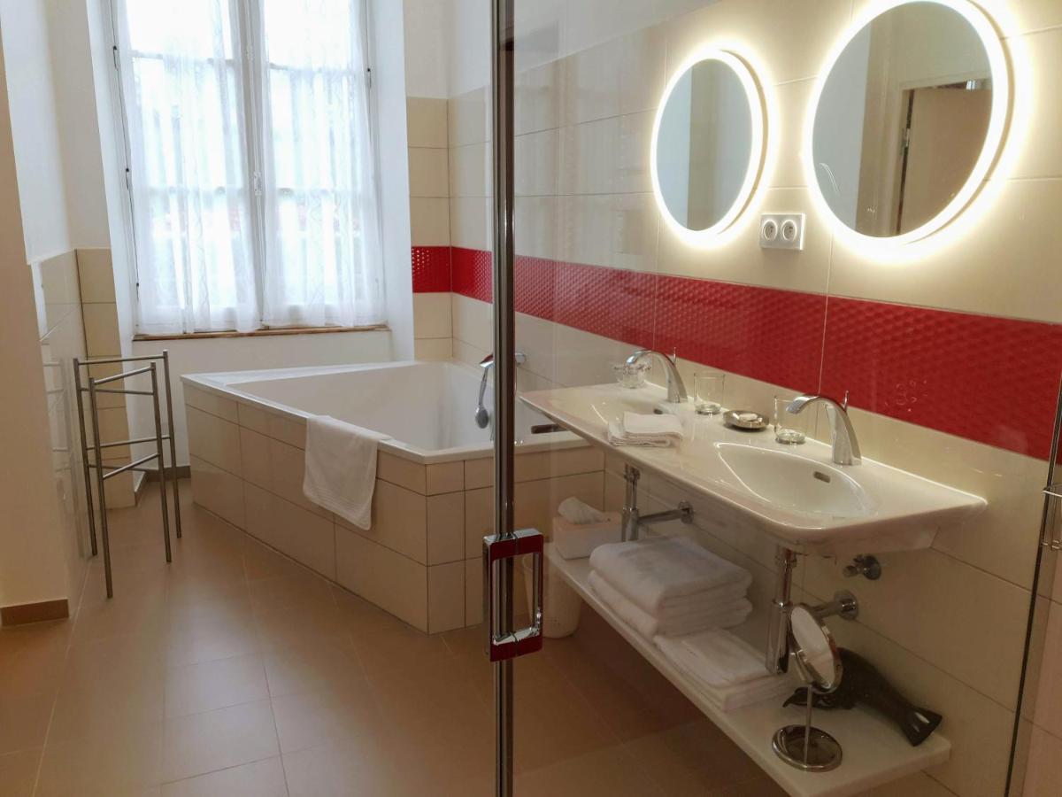Chateau De Mauvilly Bed & Breakfast Екстериор снимка
