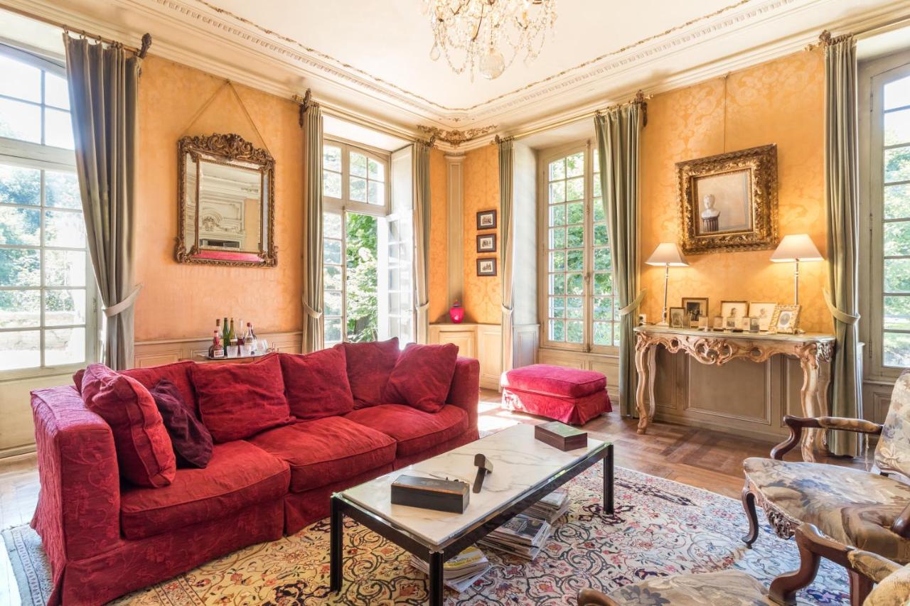 Chateau De Mauvilly Bed & Breakfast Екстериор снимка