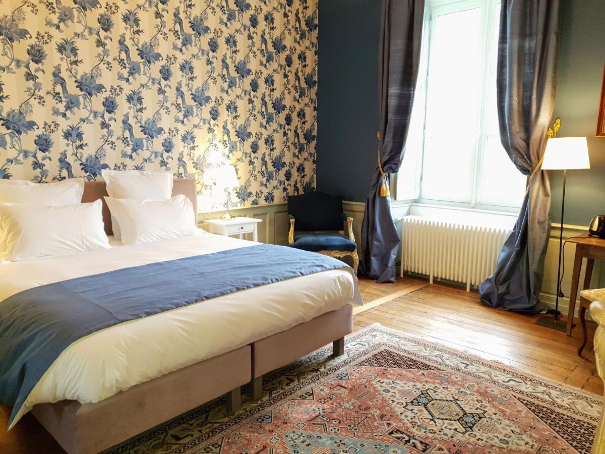 Chateau De Mauvilly Bed & Breakfast Екстериор снимка