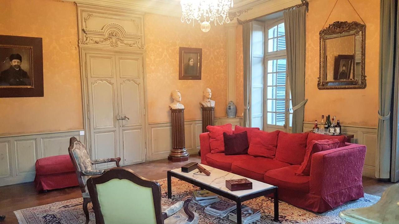 Chateau De Mauvilly Bed & Breakfast Екстериор снимка