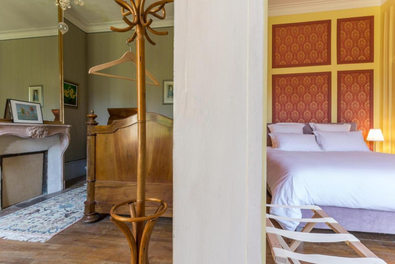 Chateau De Mauvilly Bed & Breakfast Екстериор снимка